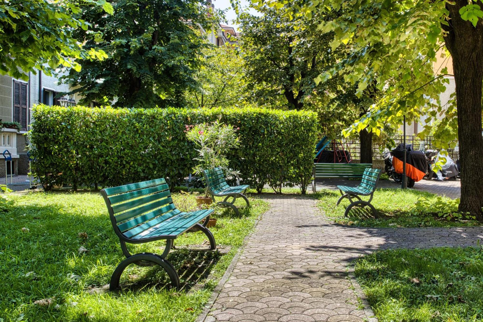 Walk To Navigli - Via Gola - 2 Bedrooms Apt Milano Exteriör bild