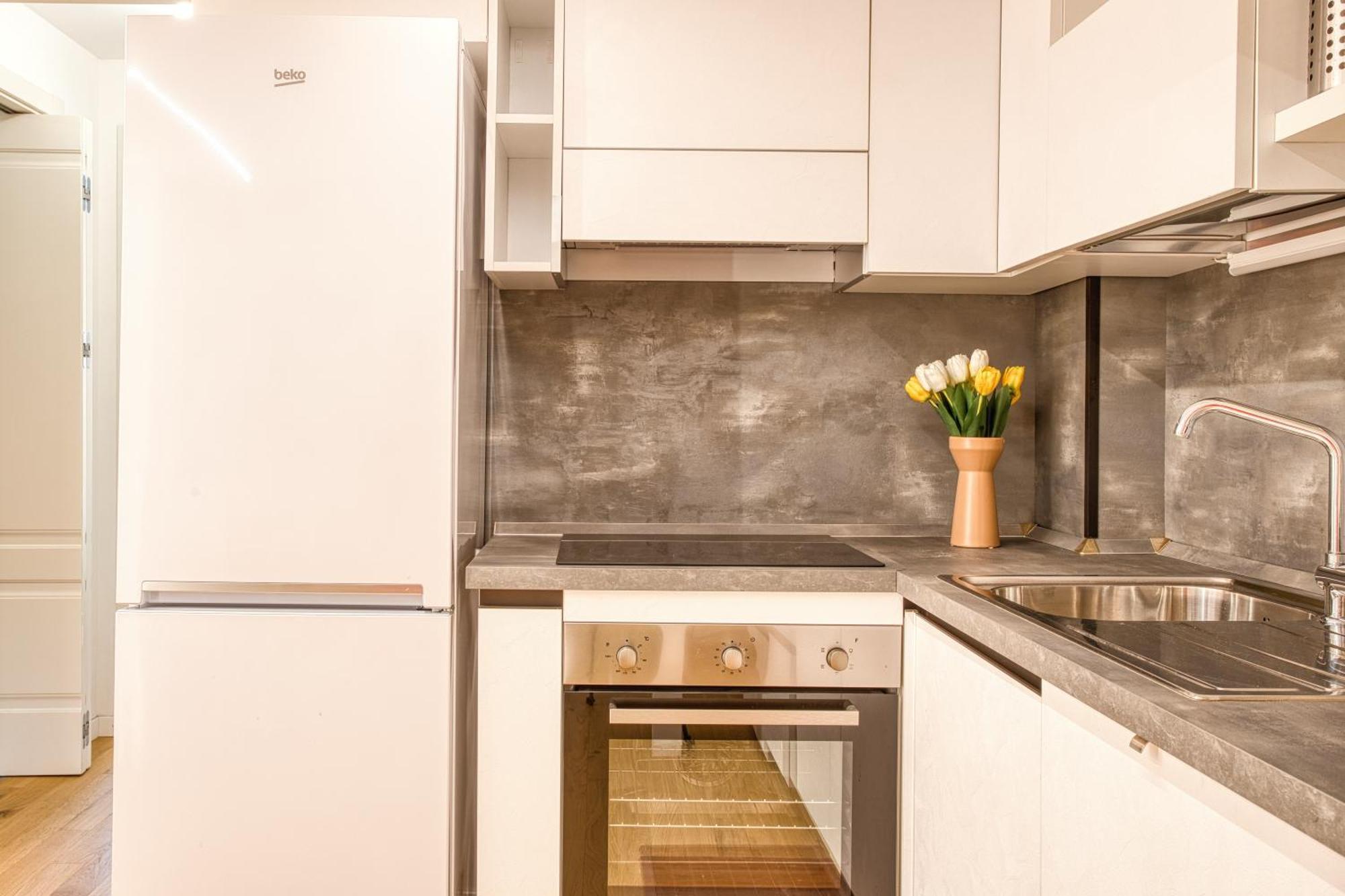 Walk To Navigli - Via Gola - 2 Bedrooms Apt Milano Exteriör bild