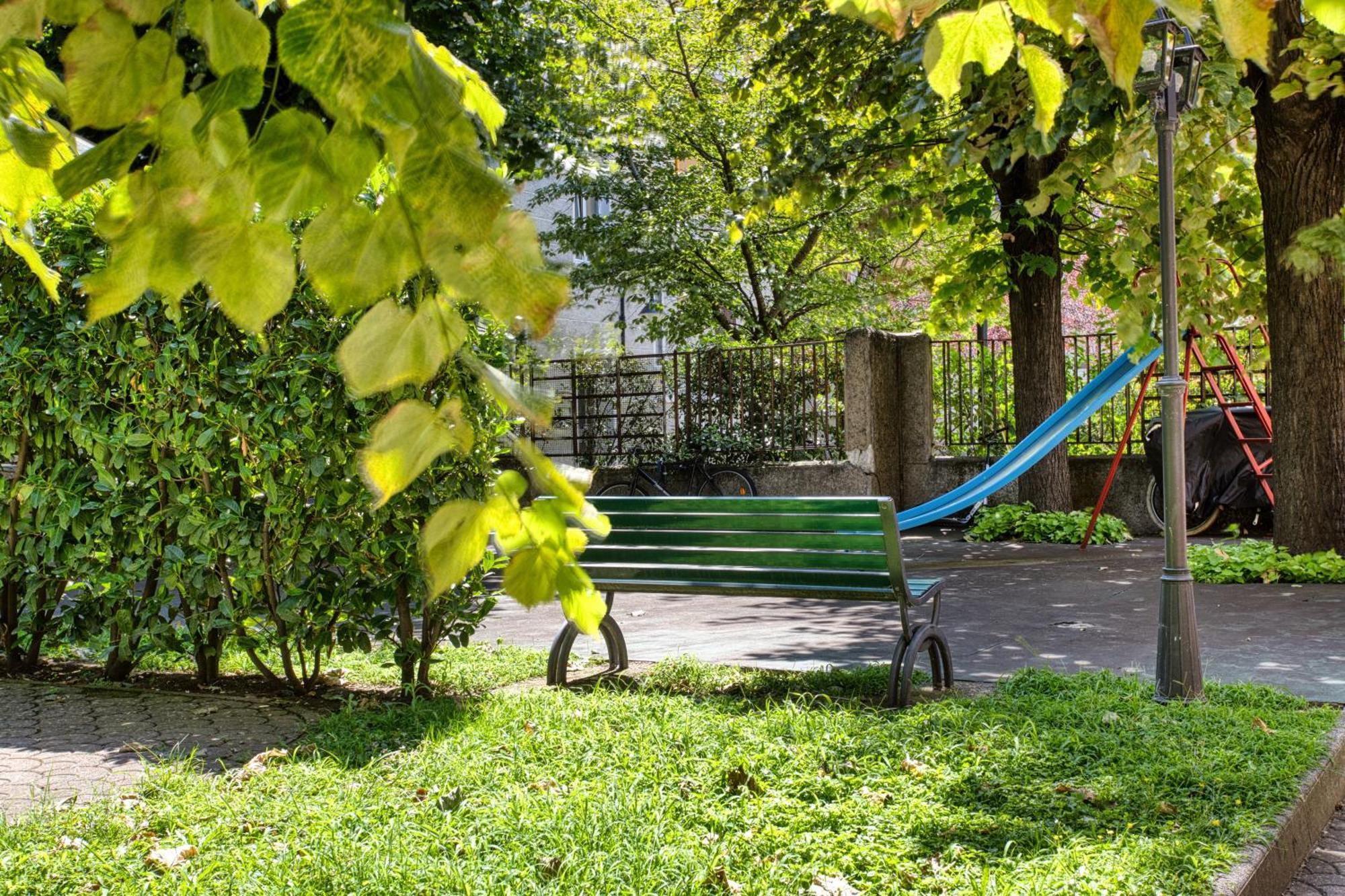 Walk To Navigli - Via Gola - 2 Bedrooms Apt Milano Exteriör bild