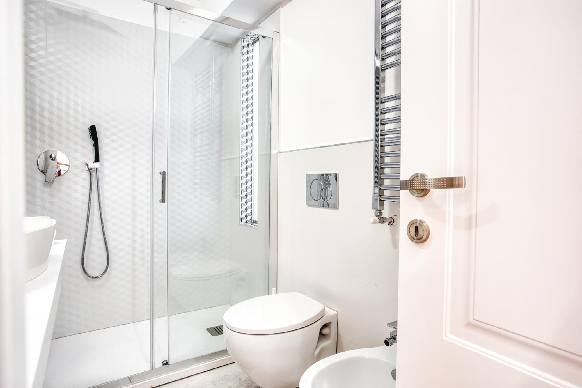 Walk To Navigli - Via Gola - 2 Bedrooms Apt Milano Exteriör bild